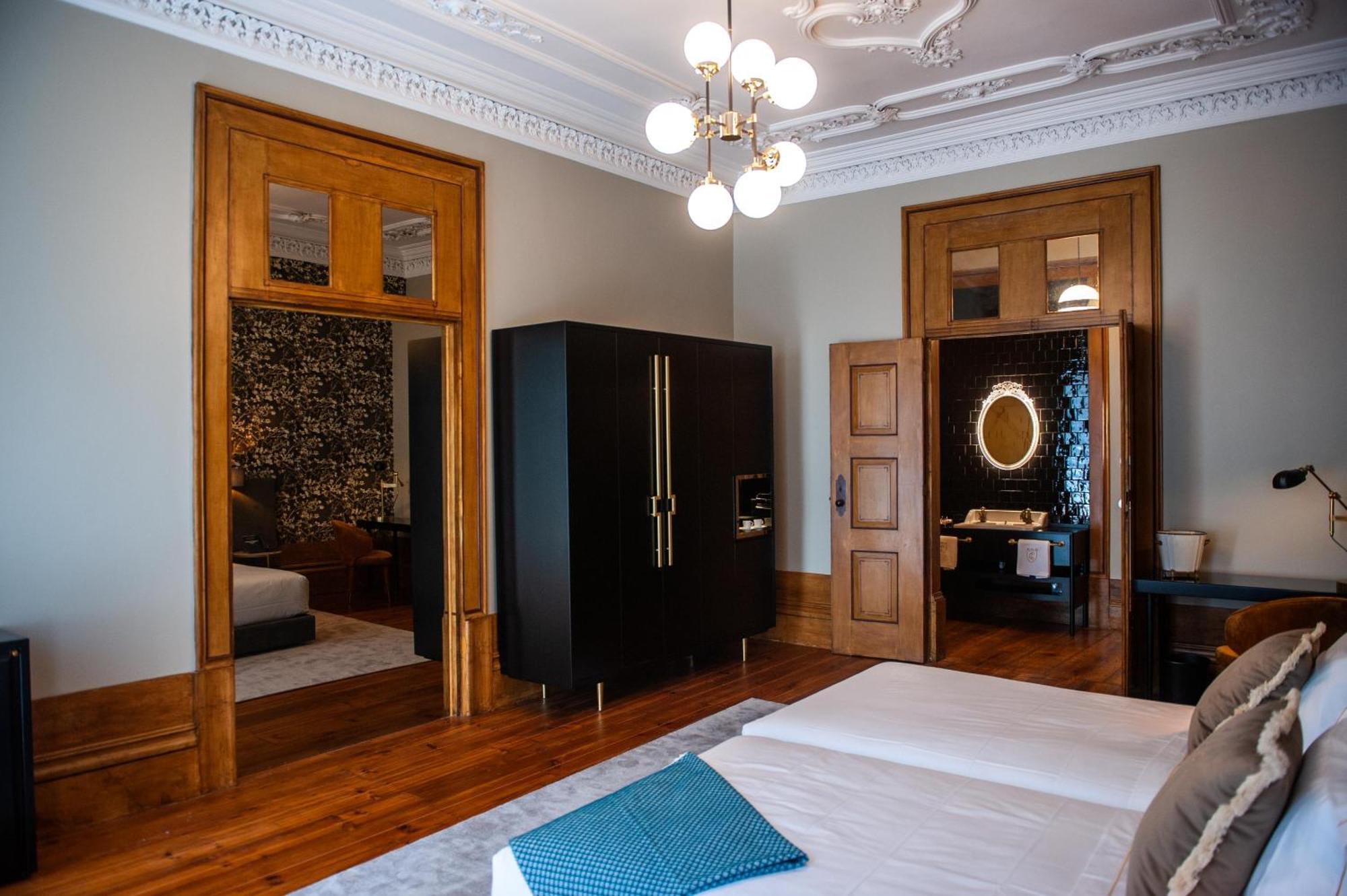 Torel Royal Court Guimaraes Luaran gambar