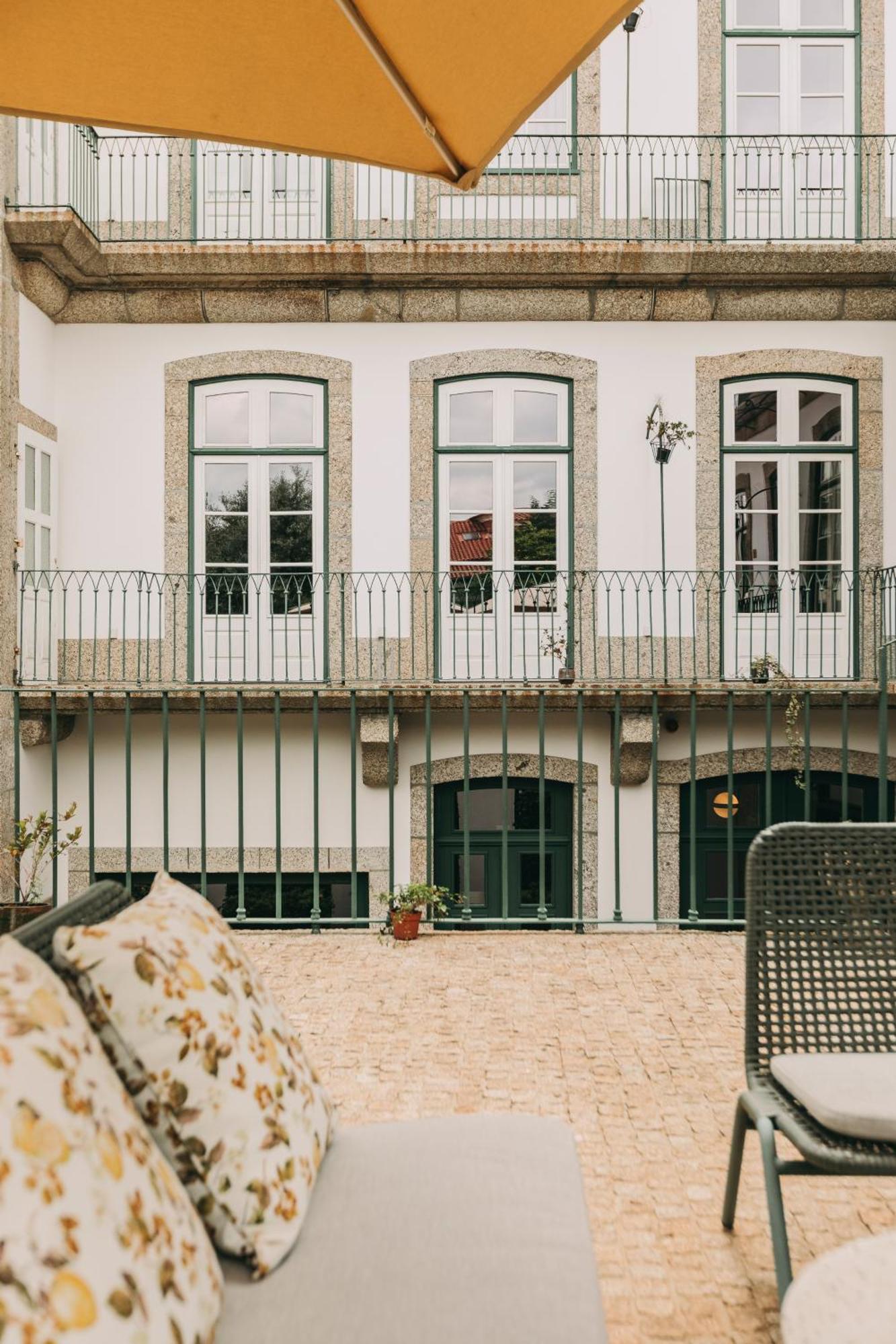 Torel Royal Court Guimaraes Luaran gambar